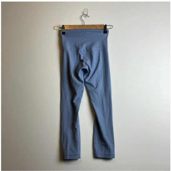 Lululemon Align Pant II 21" in Chambray Size 2 - Picture 3 of 5